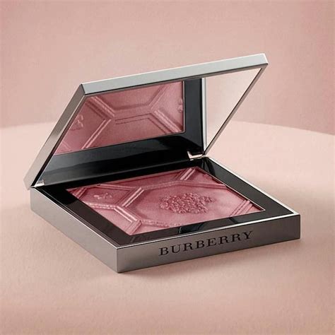 Burberry Silk & Bloom Blush Palette Beauty & Cosmetics